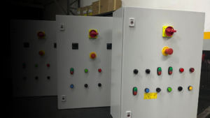 Painel de Comando Industrial: Operação, Monitoramento e Segurança em Sistemas de Combustão